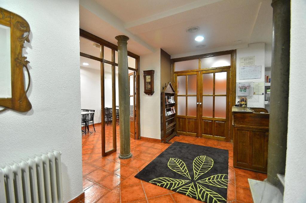 Отель Residencia Ziri Гранада Экстерьер фото