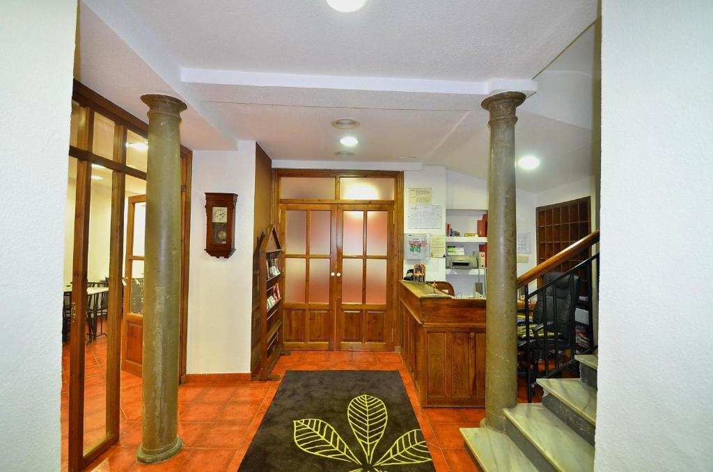 Отель Residencia Ziri Гранада Экстерьер фото